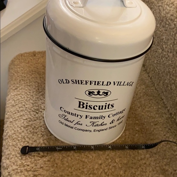 Modern Farmhouse Decor - Picture 6 of 6